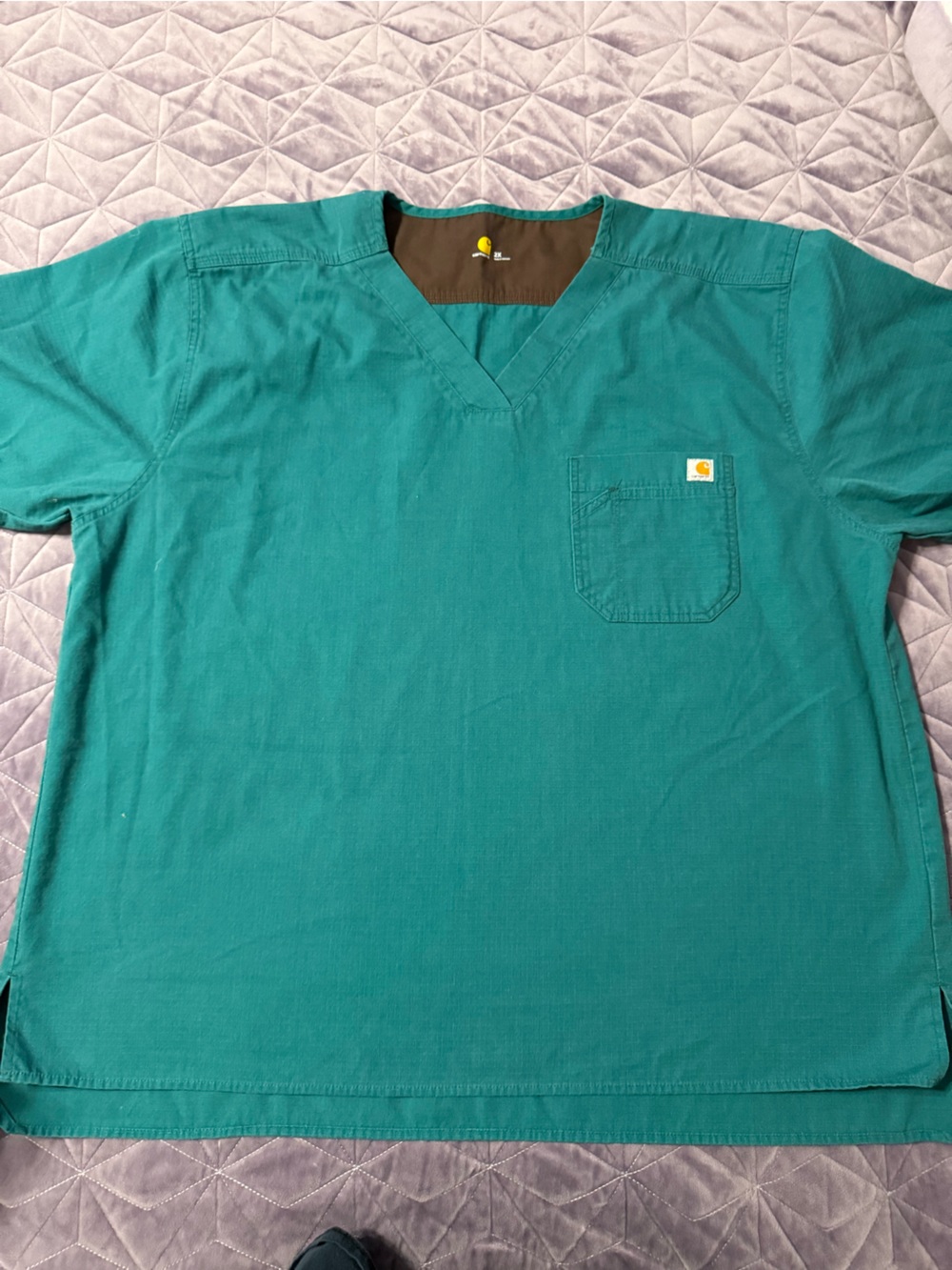 Carhartt Men's Teal scrub top with Pocket
